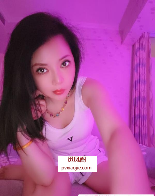 武侯风骚制服少妇雅雅