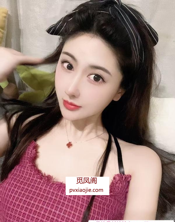 颜值美女小圣代