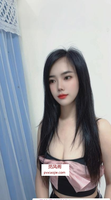 大长腿高挑静静