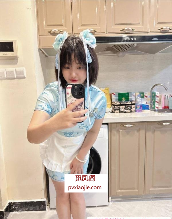 回锅小胖妹花花