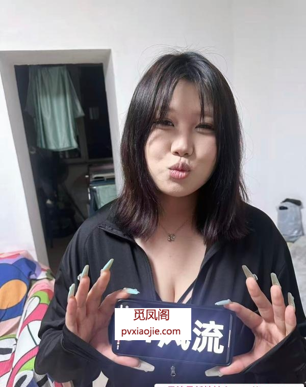 铁西大胸纹身妹妹